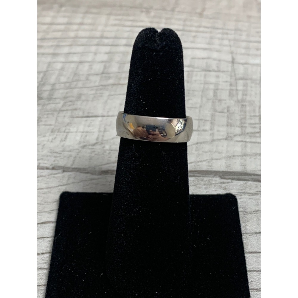 Silver Tone Polished Dome Band Ring Minimalist‎ Size 6